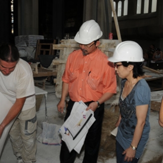 Design of the pillars looks like curved lines - Actually a wondrous combination of straight lines